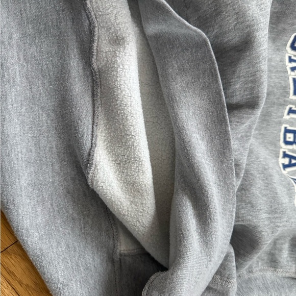 Vintage 90s MV Sport Seton Hall Pirates Basketball Crewneck Sweatshirt Small S - Picture 7 of 8